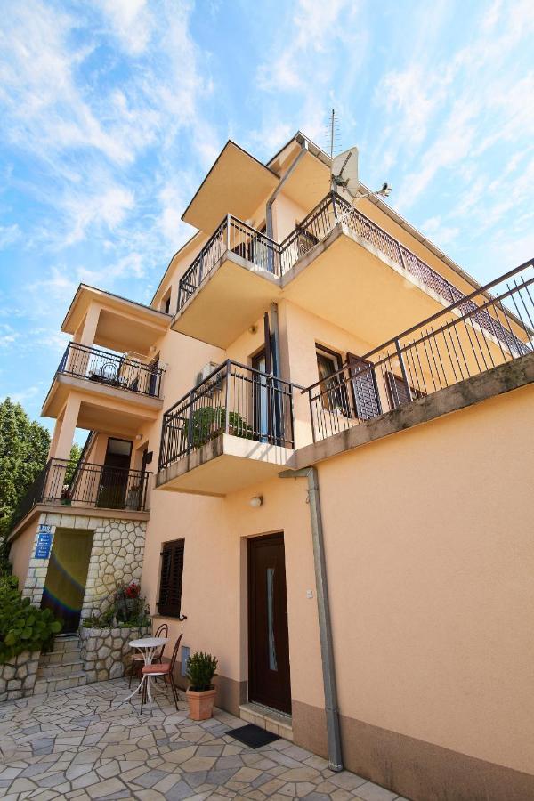 Apartments And Rooms With Parking Space Crikvenica - 19125 Esterno foto