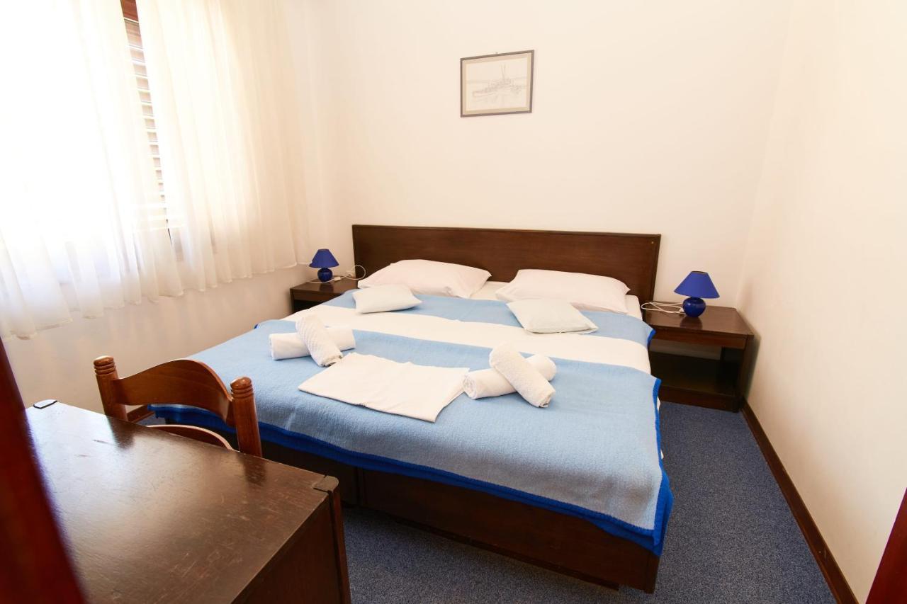 Apartments And Rooms With Parking Space Crikvenica - 19125 Esterno foto