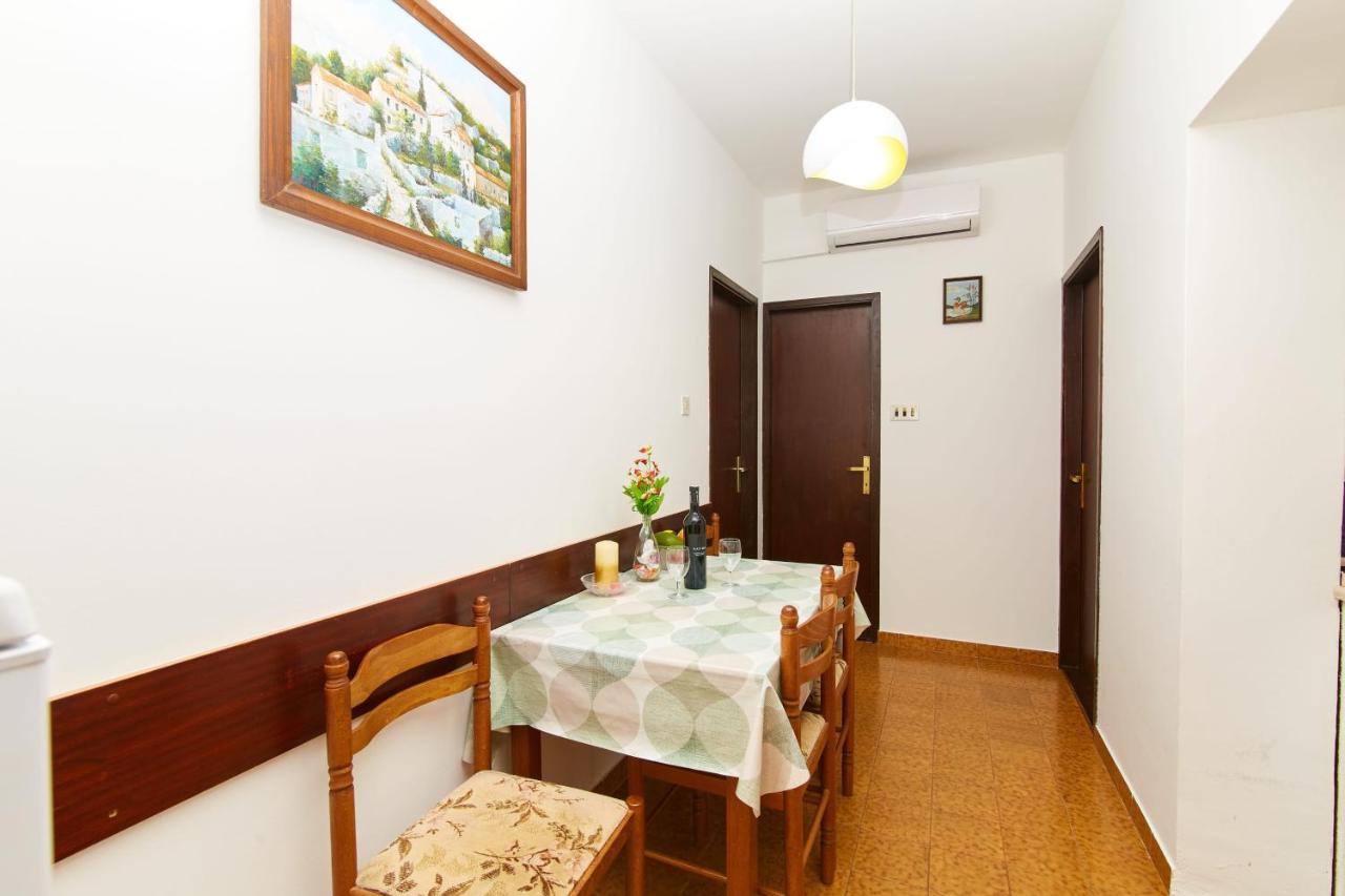 Apartments And Rooms With Parking Space Crikvenica - 19125 Esterno foto